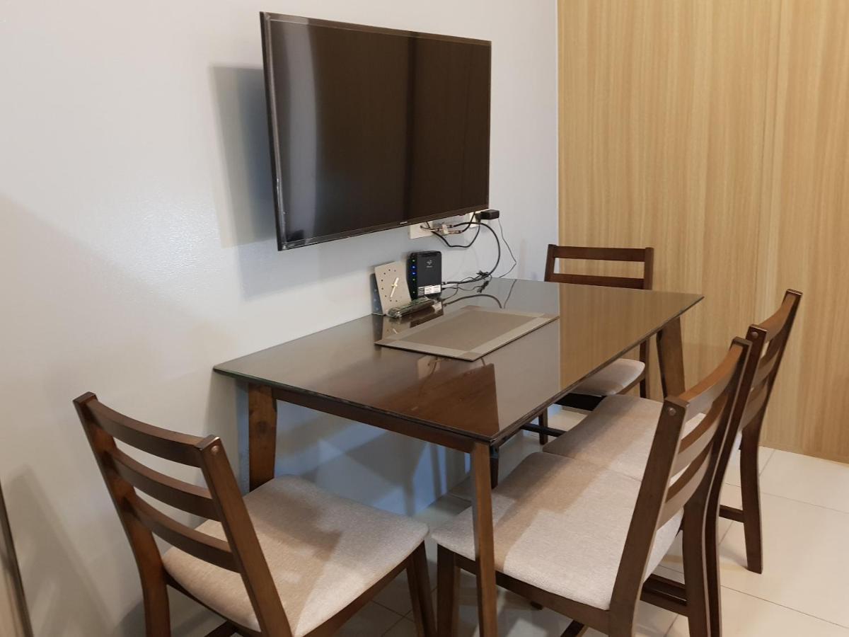Breeze Residences By Cs Luxe Manila Zewnętrze zdjęcie