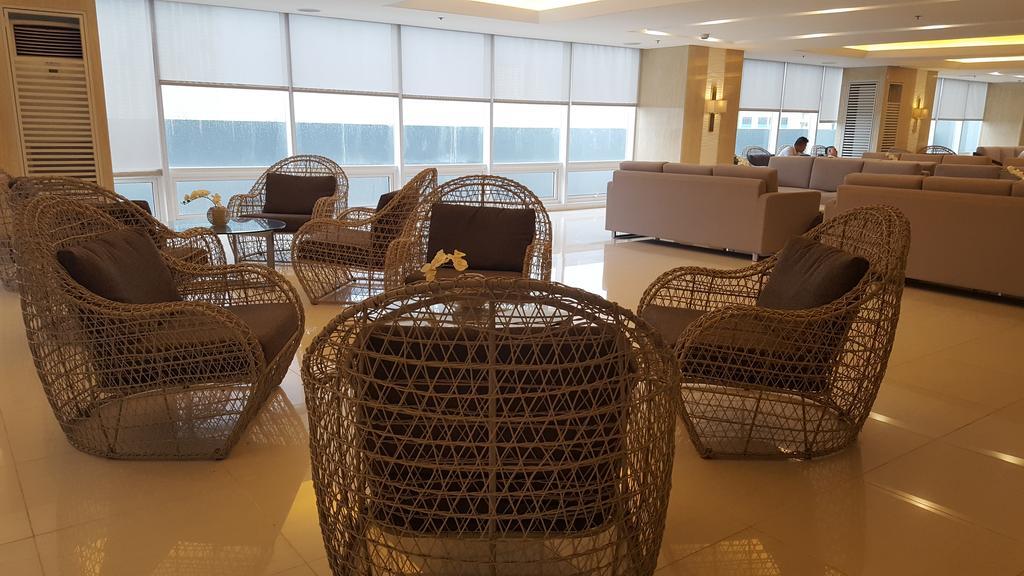Breeze Residences By Cs Luxe Manila Zewnętrze zdjęcie